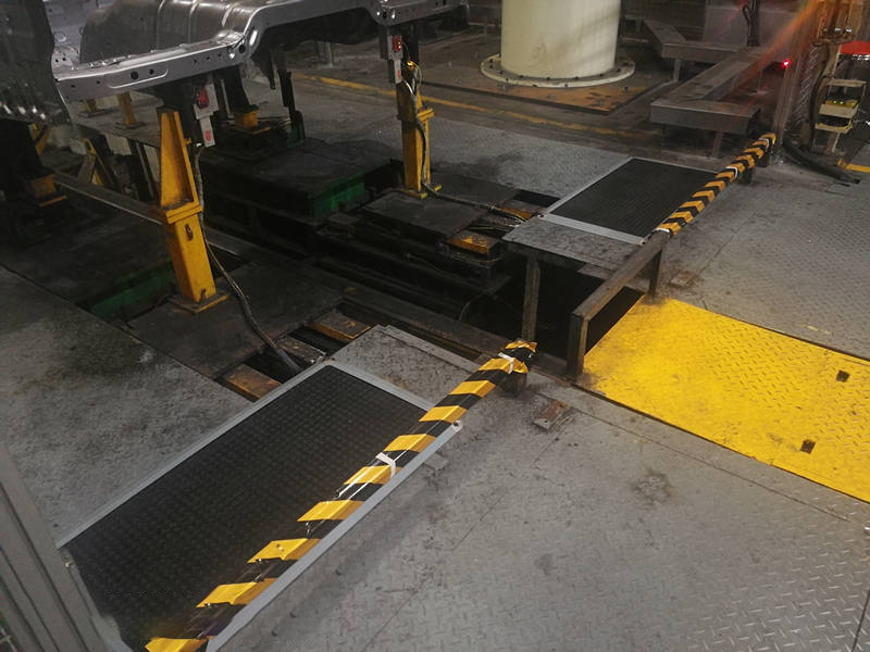 戈瑞安全地毯 可定制安全地垫 压敏式安全地毯开关